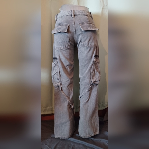 Zara Gray Cargo Pants Relaxed Fit - Picture 1 of 12